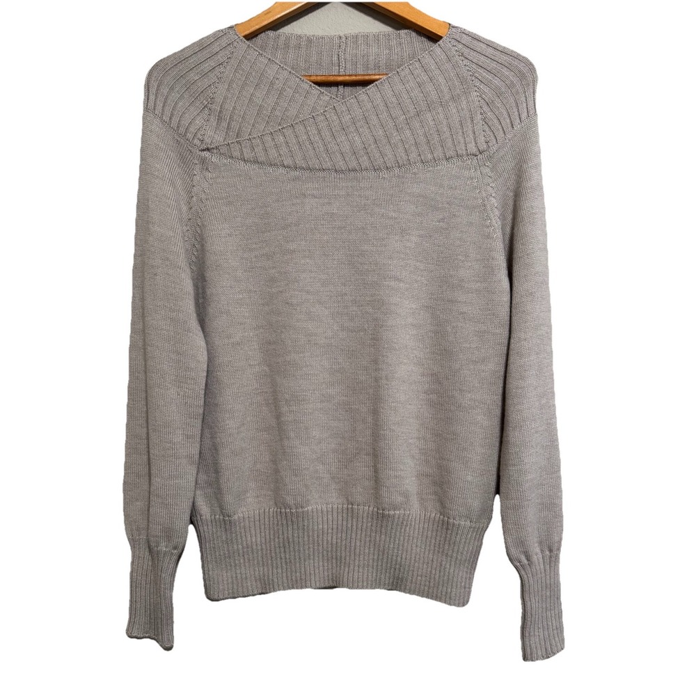 Nordstrom Rack Women's Medium Tan Sweater Virgin Wool Quiet Luxury‎ Preppy Read